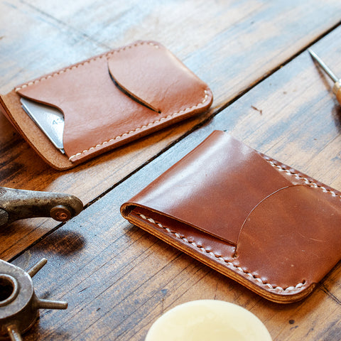 Leather Card Holder with Flap Closure (Laser Ready Files)